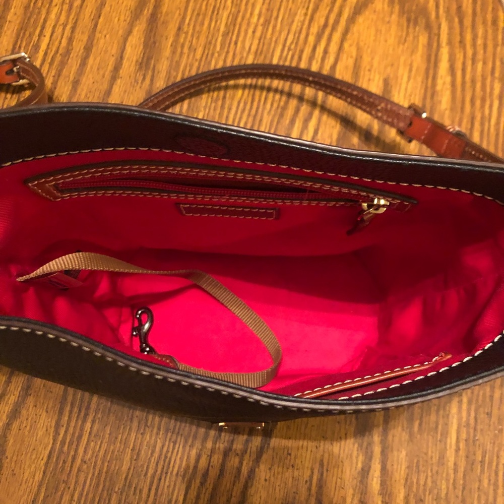 Dooney & Bourke purse